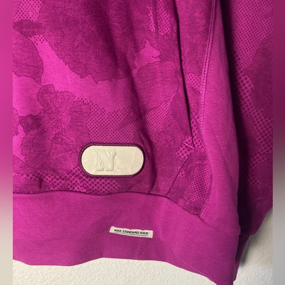 Nike Dri-FIT Standard Issue Basketball Pullover Hoodie Cactus Flower Purple - Picture 5 of 16